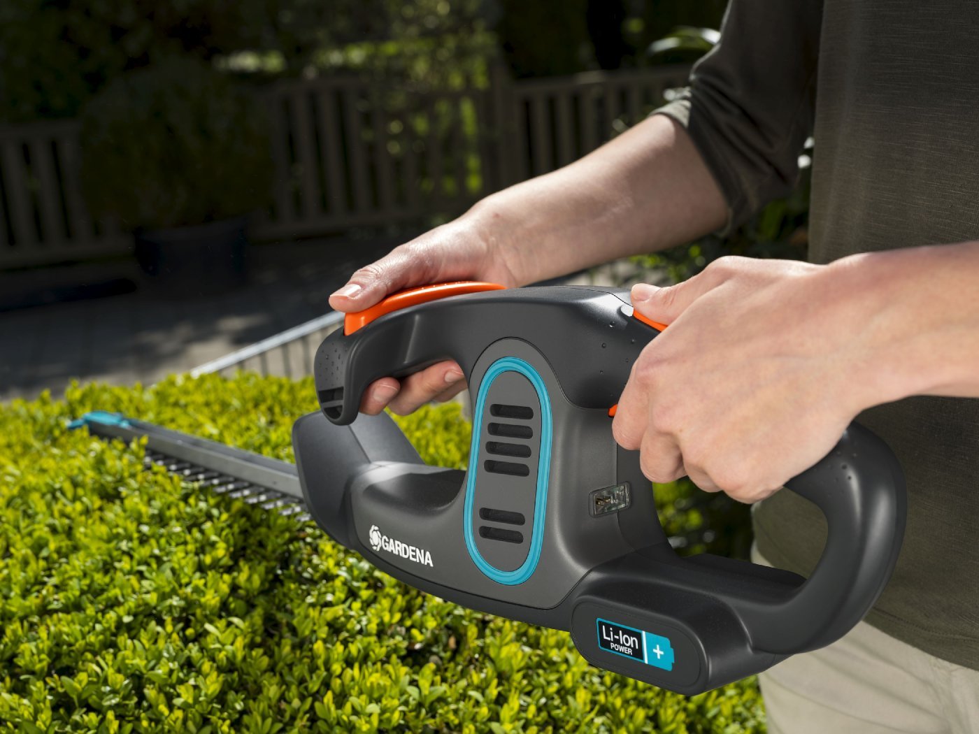 gardena easycut li detail 23333.jpg gardena easycut li detail 23333.jpg
